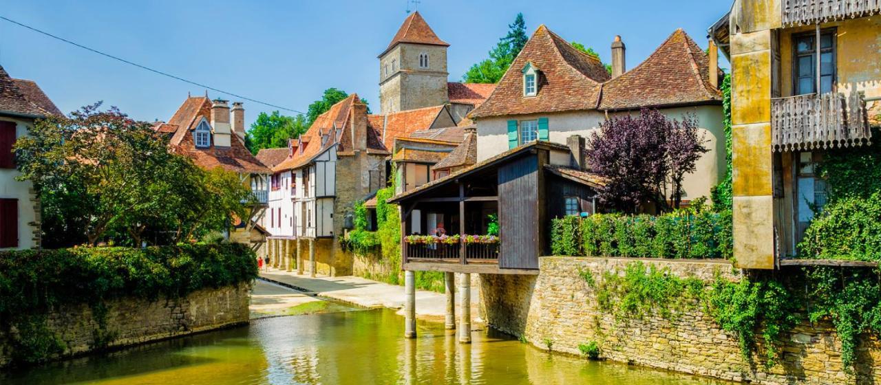 Le Gite Des Colories Apartment Salies-de-Bearn Bagian luar foto